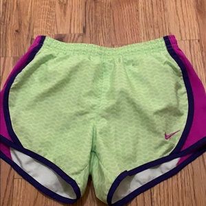 youth girls nike shorts